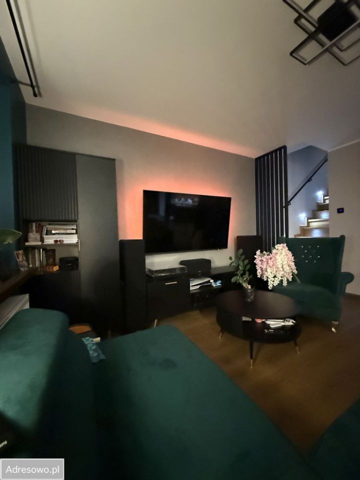 Mieszkanie 4-pokojowe Legnica. Zdjęcie 9