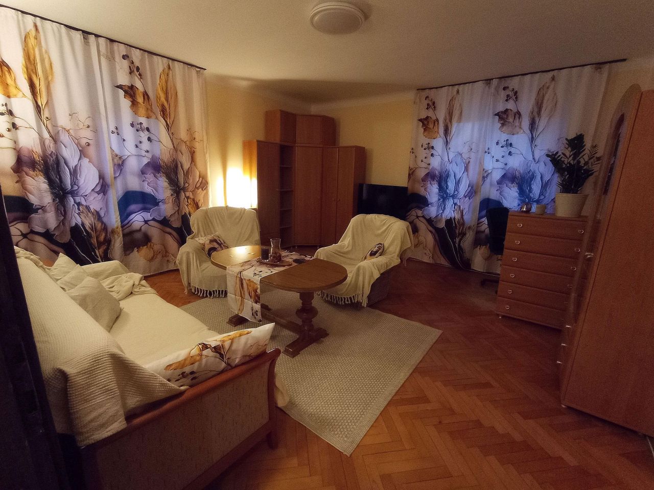 Mieszkanie 2-pokojowe Kraków Nowa Huta, os. Szkolne. Zdjęcie 3