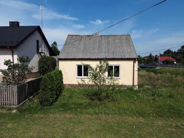 dom wolnostojący Kuźnica Strobińska. Zdjęcie 1