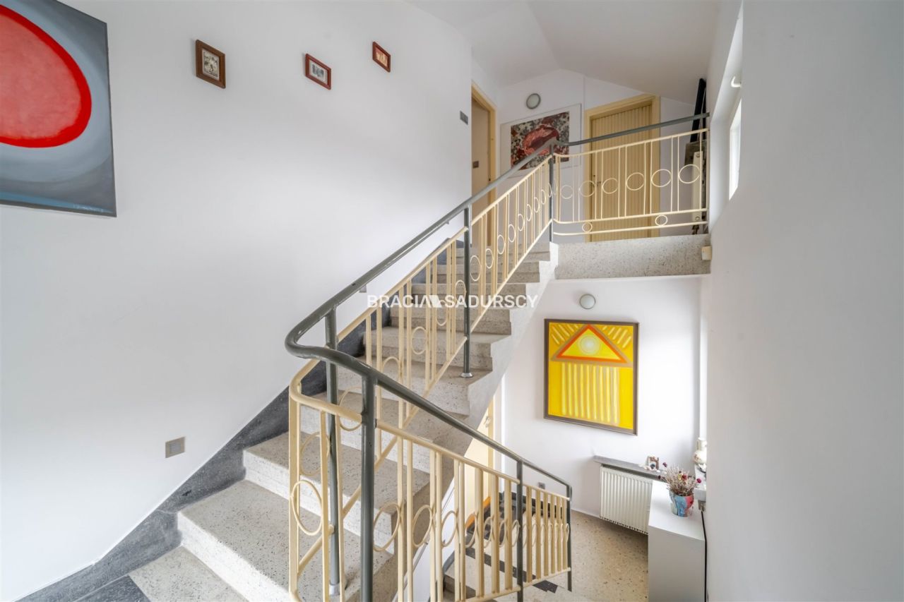 dom wolnostojący, 7 pokoi Krzeszowice, ul. Żbicka. Zdjęcie 27