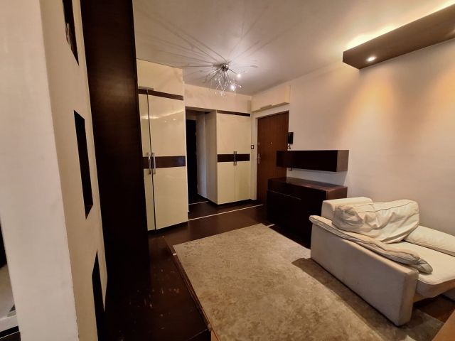 Mieszkanie 3-pokojowe Kraków Prądnik Biały, ul. gen. Augusta Fieldorfa-Nila. Zdjęcie 1