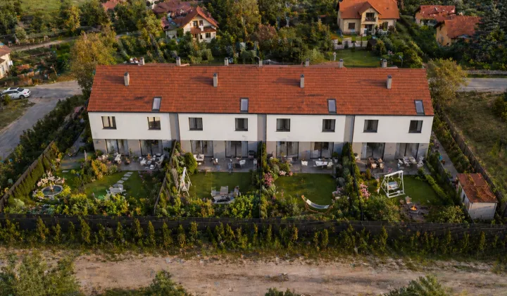 dom szeregowy, 4 pokoje Żurawiniec, ul. Sosnowa