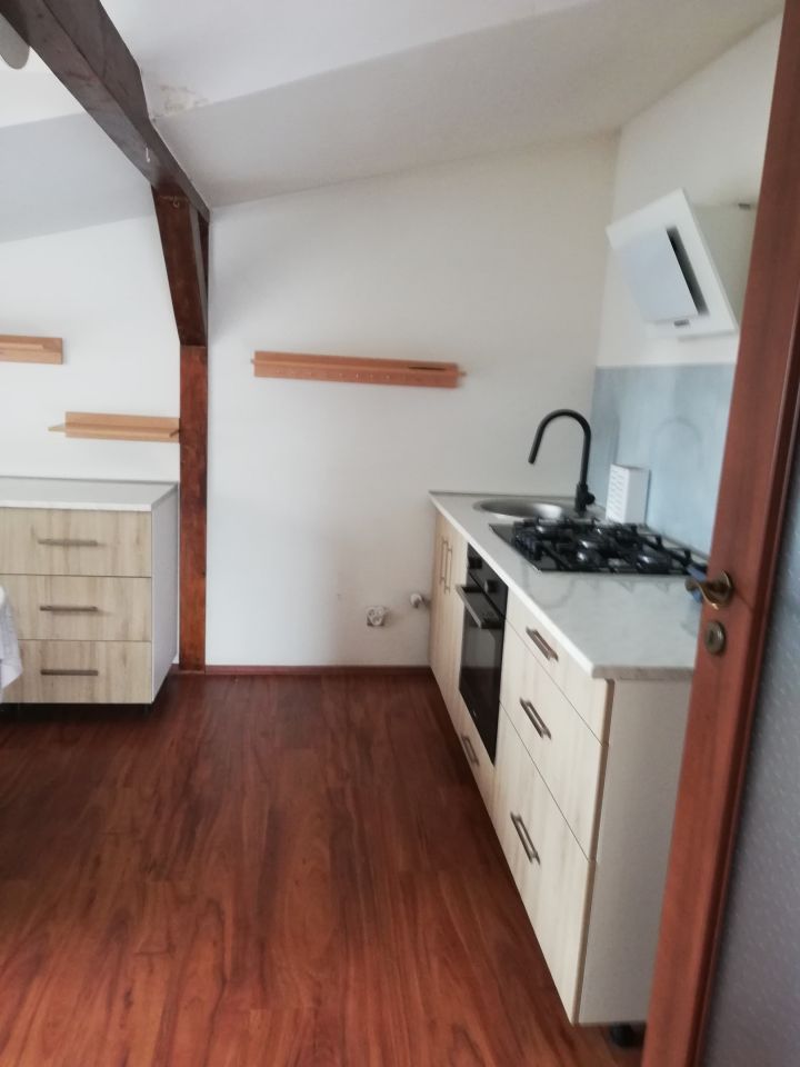 dom wolnostojący, 7 pokoi Poznań Jeżyce, ul. Szkutnicza. Zdjęcie 11