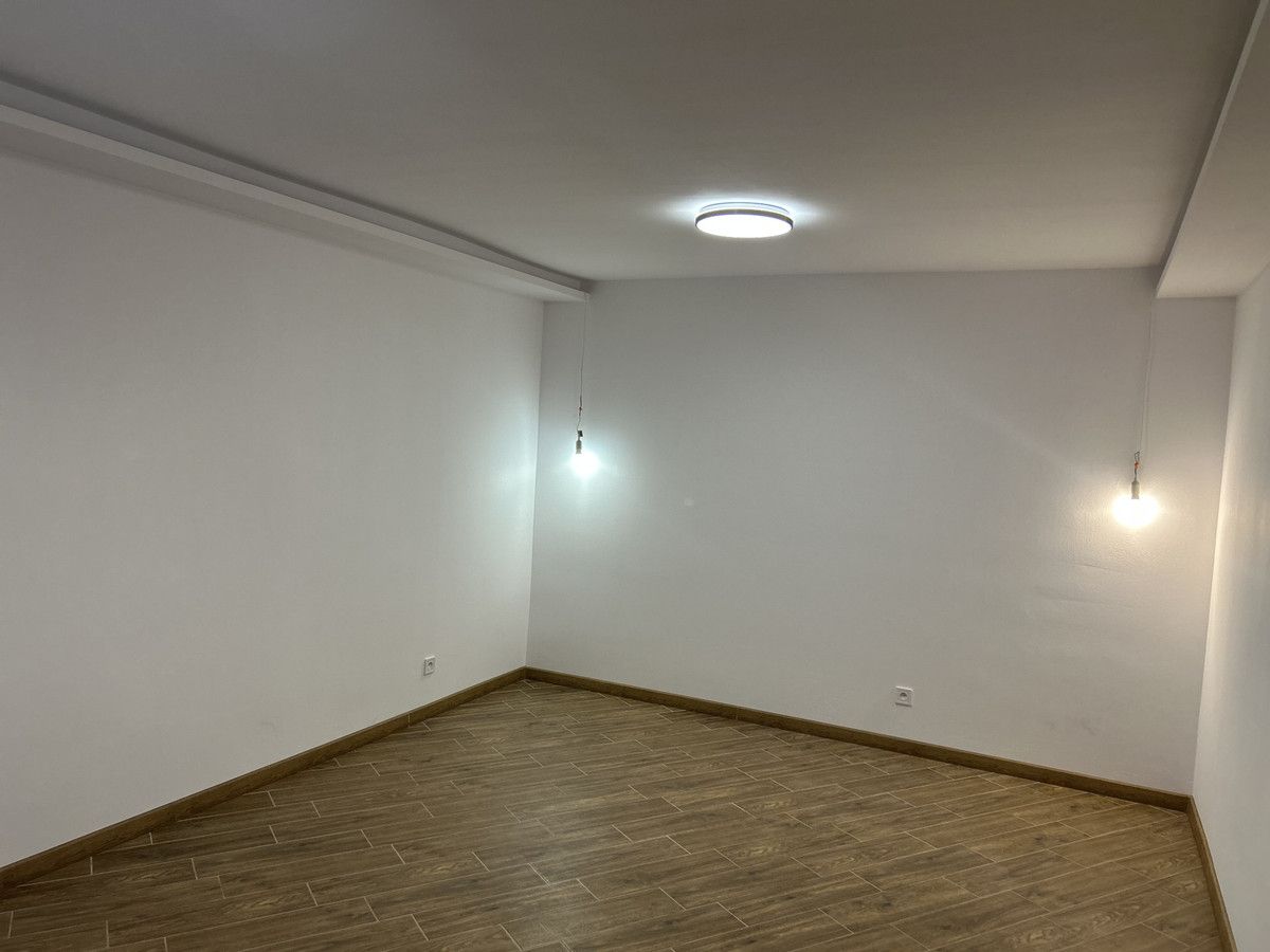 Mieszkanie 2-pokojowe Warszawa Włochy, al. Krakowska. Zdjęcie 1