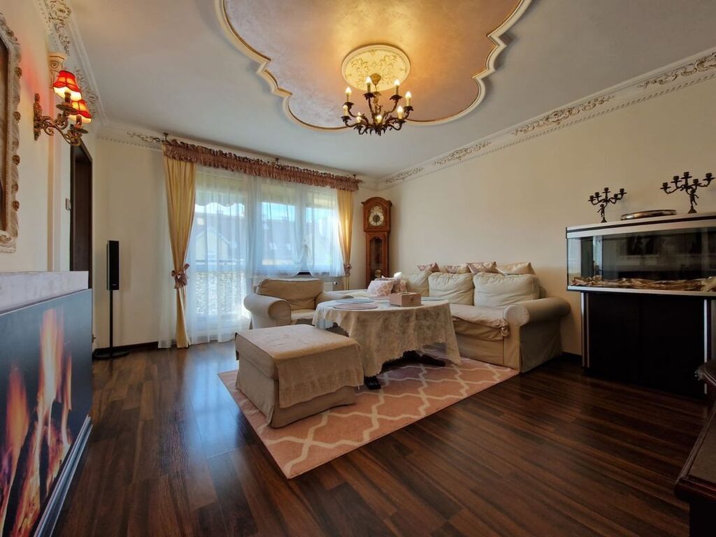 Mieszkanie 3-pokojowe Przecław. Zdjęcie 2