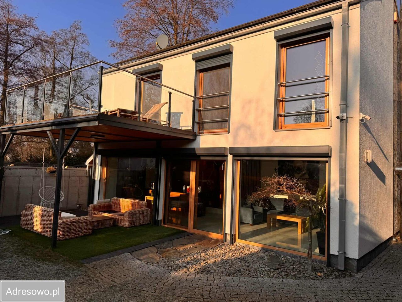 dom wolnostojący, 4 pokoje Zieleniewo