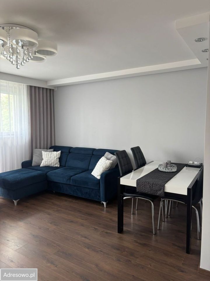 Mieszkanie 3-pokojowe Warszawa Praga-Południe, ul. Fundamentowa. Zdjęcie 2