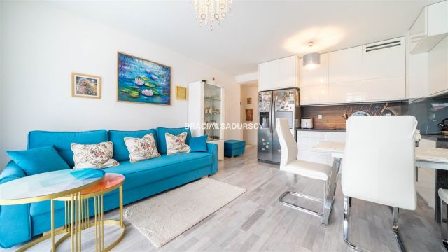 Mieszkanie 3-pokojowe Kraków Swoszowice, ul. Macieja Dębskiego. Zdjęcie 3