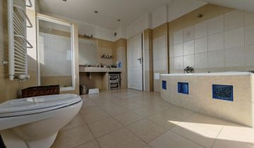 dom, 7 pokoi Niemodlin