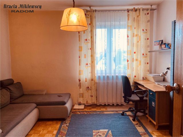 dom wolnostojący, 8 pokoi Radom Glinice, ul. Średnia. Zdjęcie 10