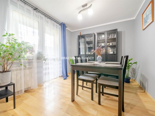 Mieszkanie 3-pokojowe Kraków, ul. Leonida Teligi. Zdjęcie 4