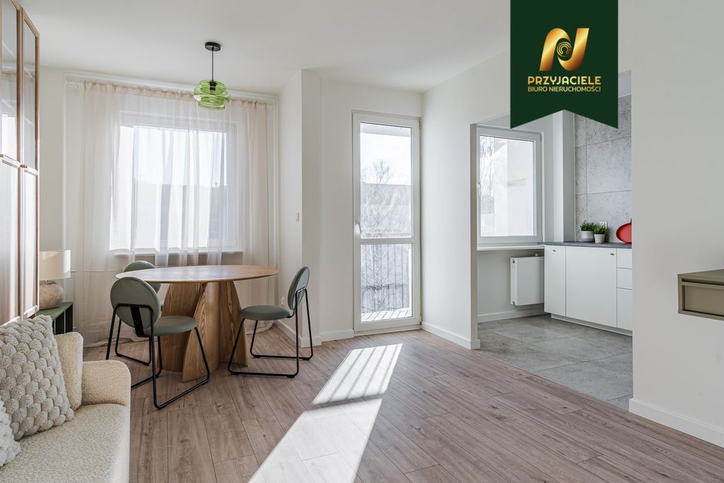 Mieszkanie 3-pokojowe Gdynia Karwiny, ul. Kornela Makuszyńskiego. Zdjęcie 3