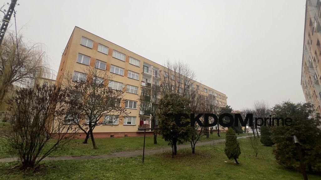 Mieszkanie 3-pokojowe Staszów, ul. Wschodnia. Zdjęcie 1