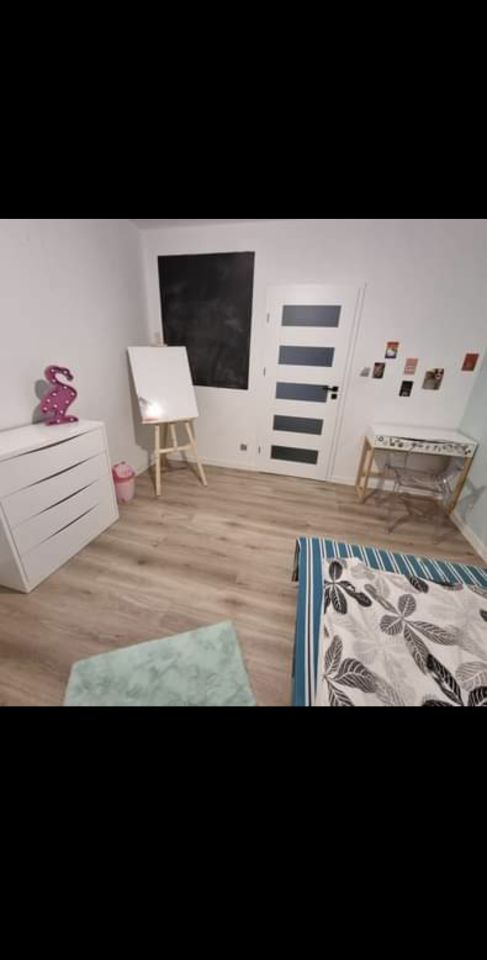 dom wolnostojący, 3 pokoje Oględów. Zdjęcie 11