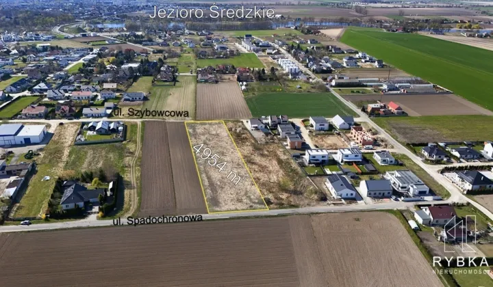 Działka Środa Wielkopolska, ul. Spadochronowa