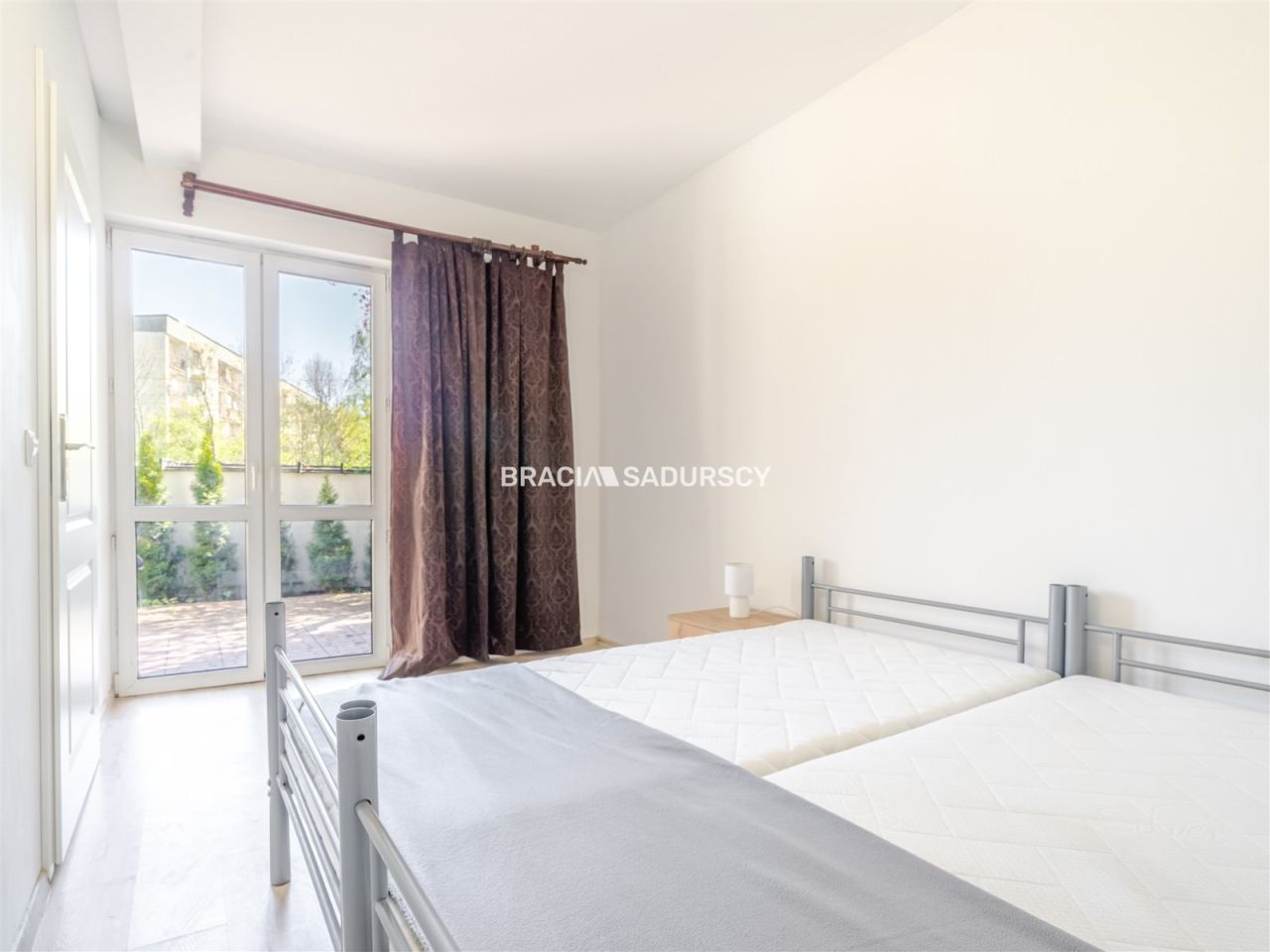 dom wolnostojący, 11 pokoi Kraków Podgórze Duchackie, ul. Nowosądecka. Zdjęcie 9