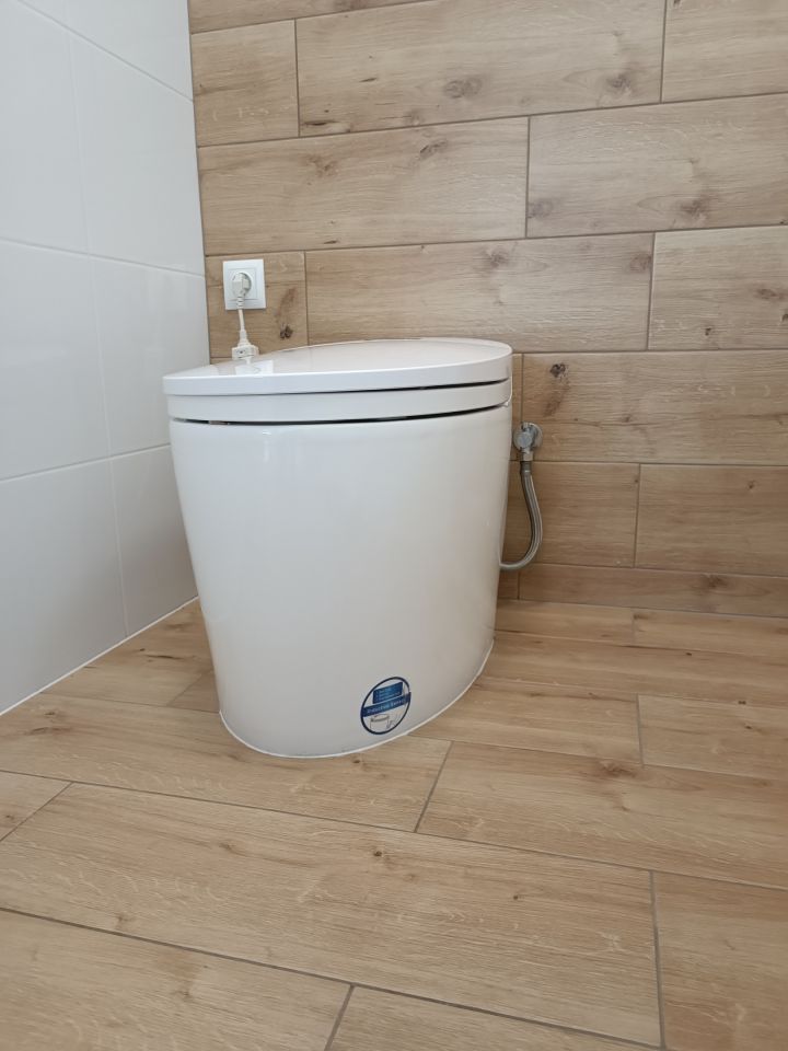 dom wolnostojący, 4 pokoje Pieńki. Zdjęcie 16