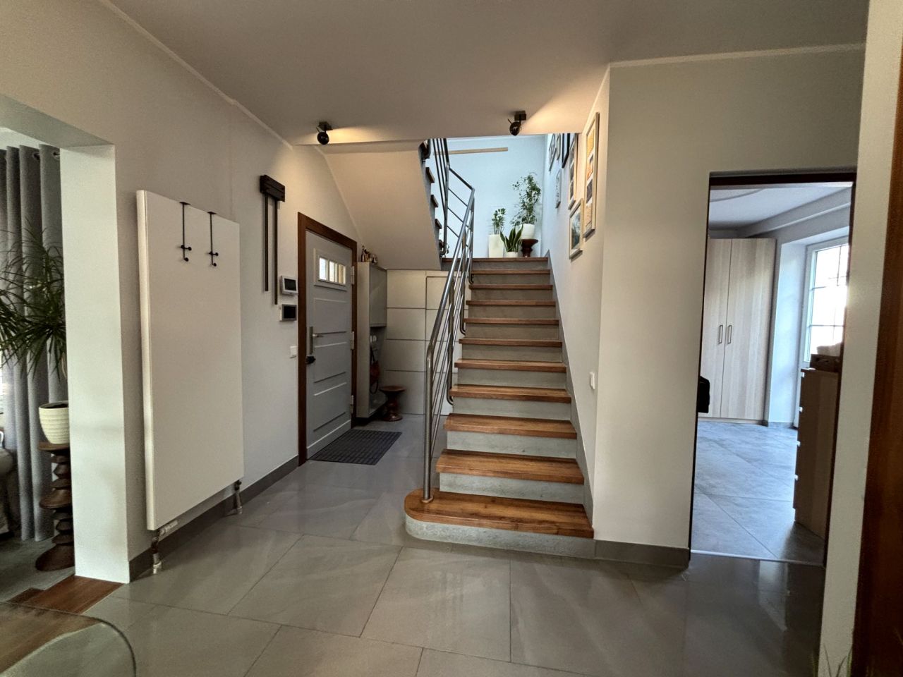 dom wolnostojący, 9 pokoi Nowy Dwór Gdański Centrum, ul. Jaśminowa. Zdjęcie 7