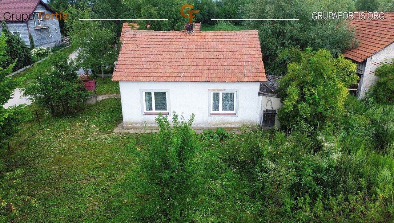 dom wolnostojący, 2 pokoje Skalbmierz