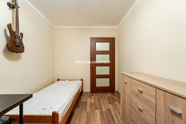 Mieszkanie 3-pokojowe Kraków Łagiewniki-Borek Fałęcki, ul. Aleksandra Fredry. Zdjęcie 9