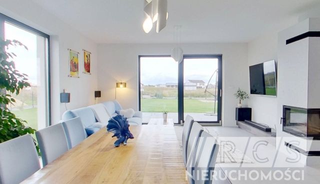 dom wolnostojący, 5 pokoi Kębłowice. Zdjęcie 10