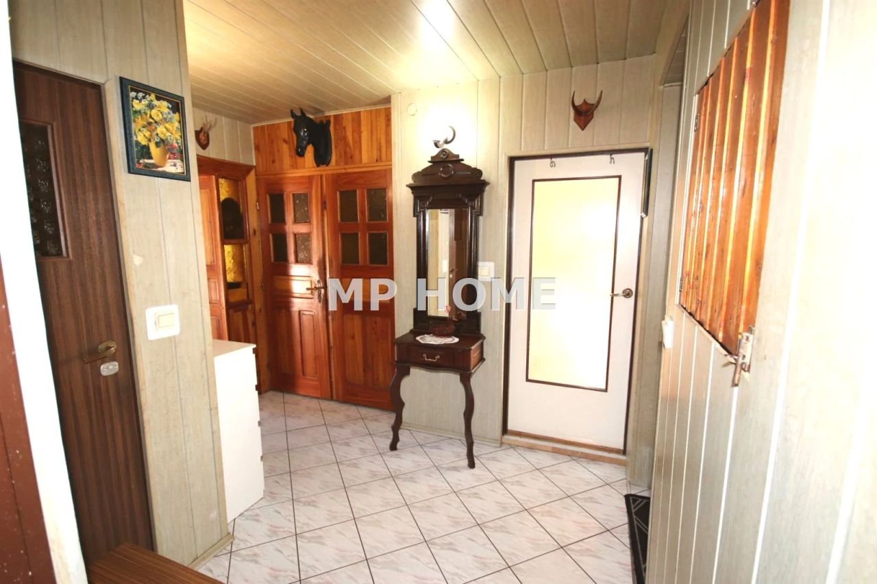 dom wolnostojący, 5 pokoi Bronów. Zdjęcie 22