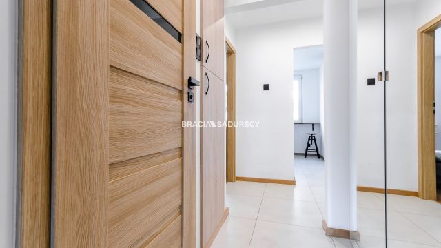 Mieszkanie 3-pokojowe Kraków Mistrzejowice, os. Piastów. Zdjęcie 7