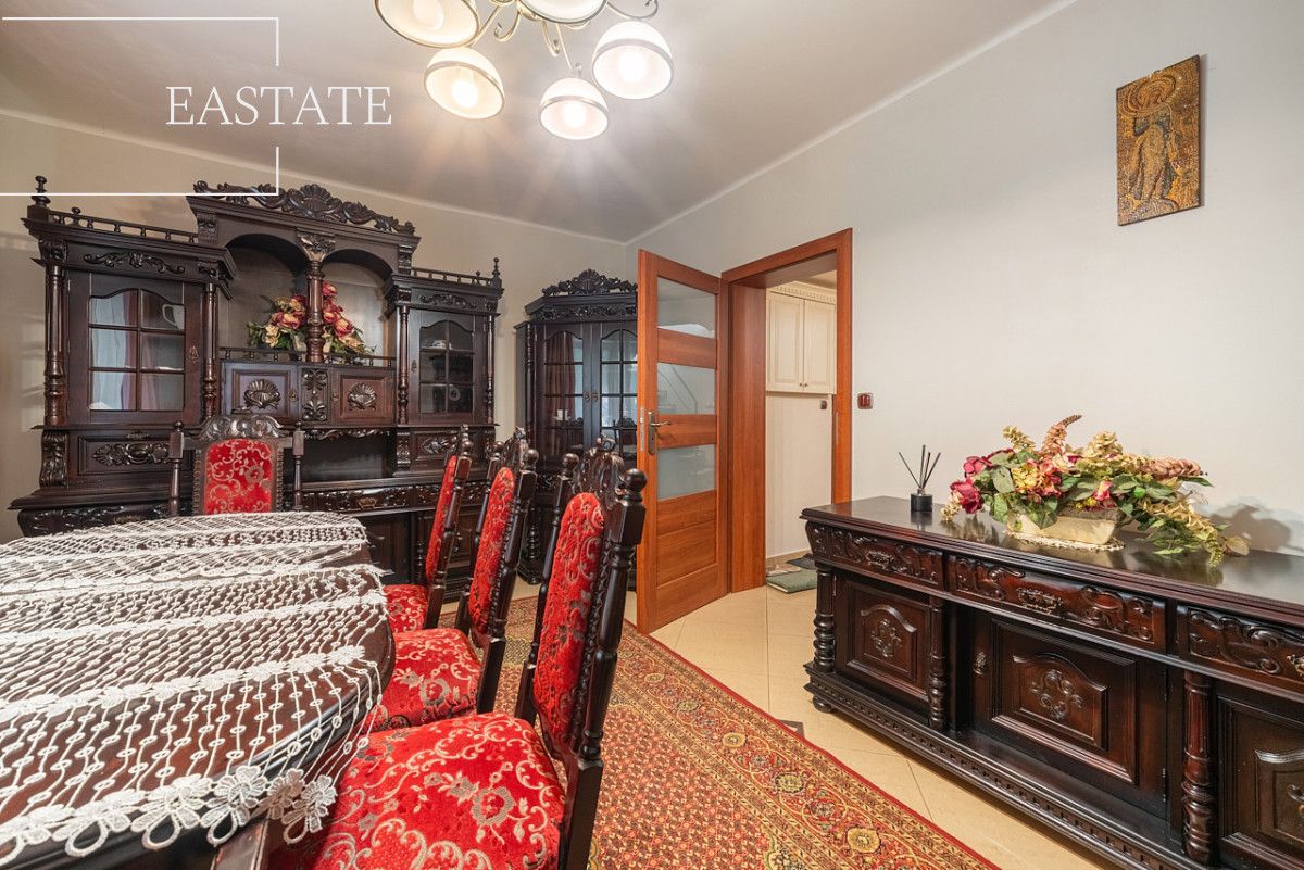 dom wolnostojący, 12 pokoi Warszawa Wawer, ul. Wzorzysta. Zdjęcie 16