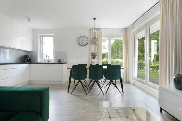 Mieszkanie 3-pokojowe Gdynia Karwiny, ul. Janiny Porazińskiej. Zdjęcie 1