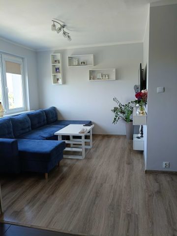 Mieszkanie 4-pokojowe Wawrów. Zdjęcie 1