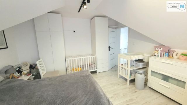 dom wolnostojący, 4 pokoje Oblęgór. Zdjęcie 5