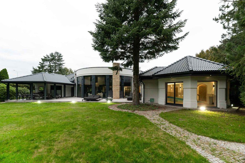 dom wolnostojący, 5 pokoi Łódź Julianów