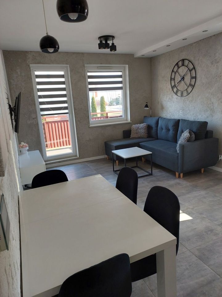 Mieszkanie 4-pokojowe Komorniki. Zdjęcie 1