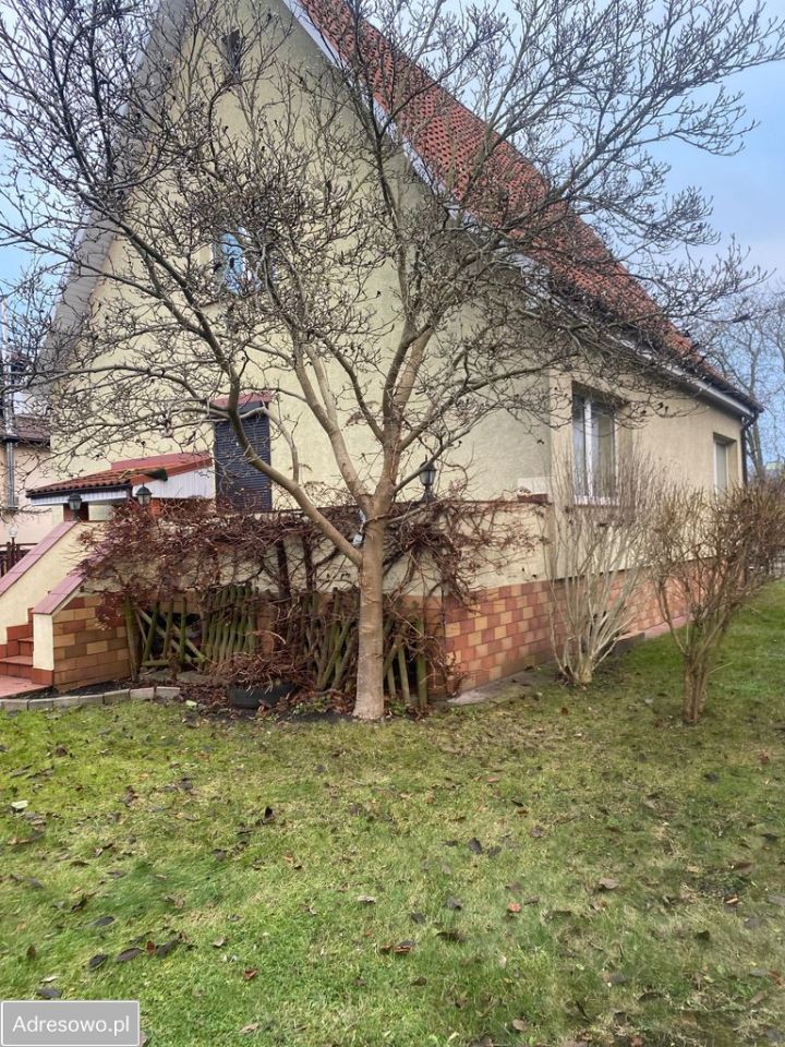 dom wolnostojący, 4 pokoje Gryfice, ul. 1 Maja. Zdjęcie 2