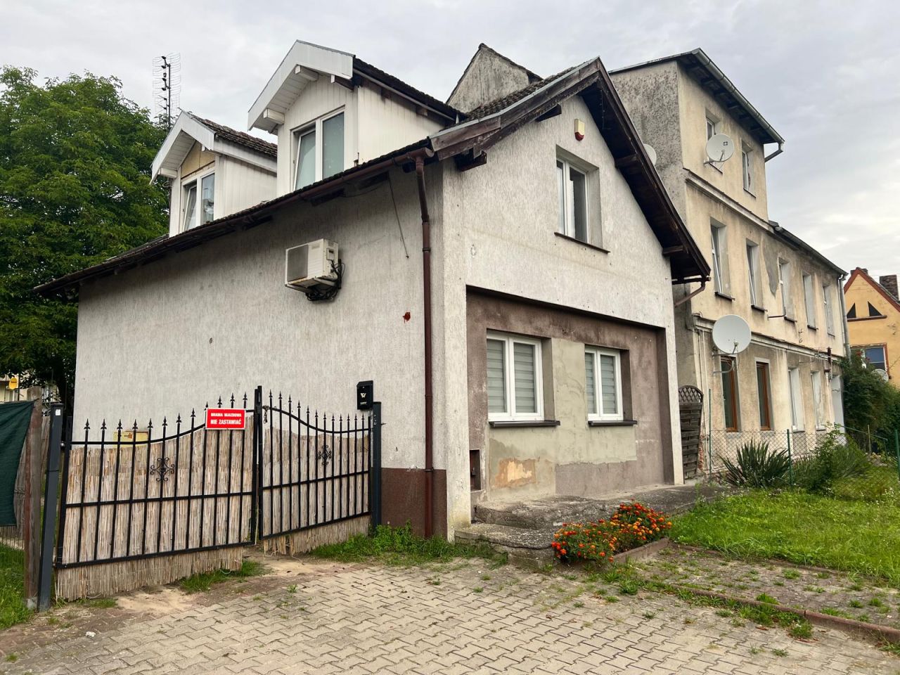 dom wolnostojący, 4 pokoje Płoty, ul. Wojska Polskiego. Zdjęcie 1