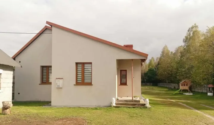 dom wolnostojący, 4 pokoje Nieświń