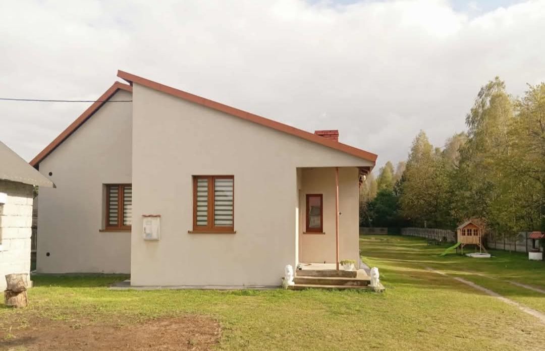 dom wolnostojący, 4 pokoje Nieświń