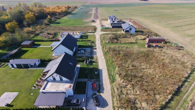 Działka budowlana Rakoszyce, ul. Szkolna. Zdjęcie 1