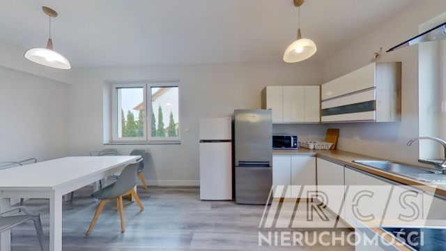 dom szeregowy, 5 pokoi Tyniec Mały. Zdjęcie 2