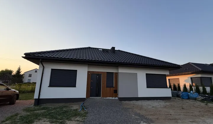 dom wolnostojący, 4 pokoje Kęty Centrum, ul. Żwirki i Wigury