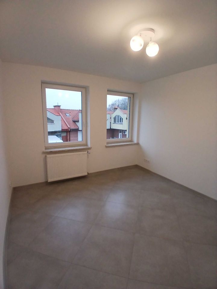 Mieszkanie 3-pokojowe Czersk. Zdjęcie 4