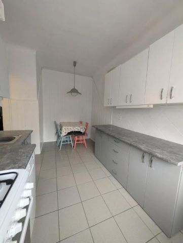 Mieszkanie 2-pokojowe Ożarów Mazowiecki. Zdjęcie 2