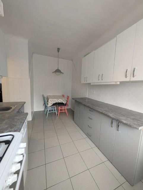 Mieszkanie 2-pokojowe Ożarów Mazowiecki. Zdjęcie 2