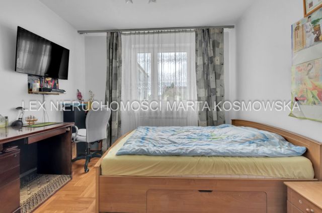 dom wolnostojący, 9 pokoi Raszyn. Zdjęcie 7