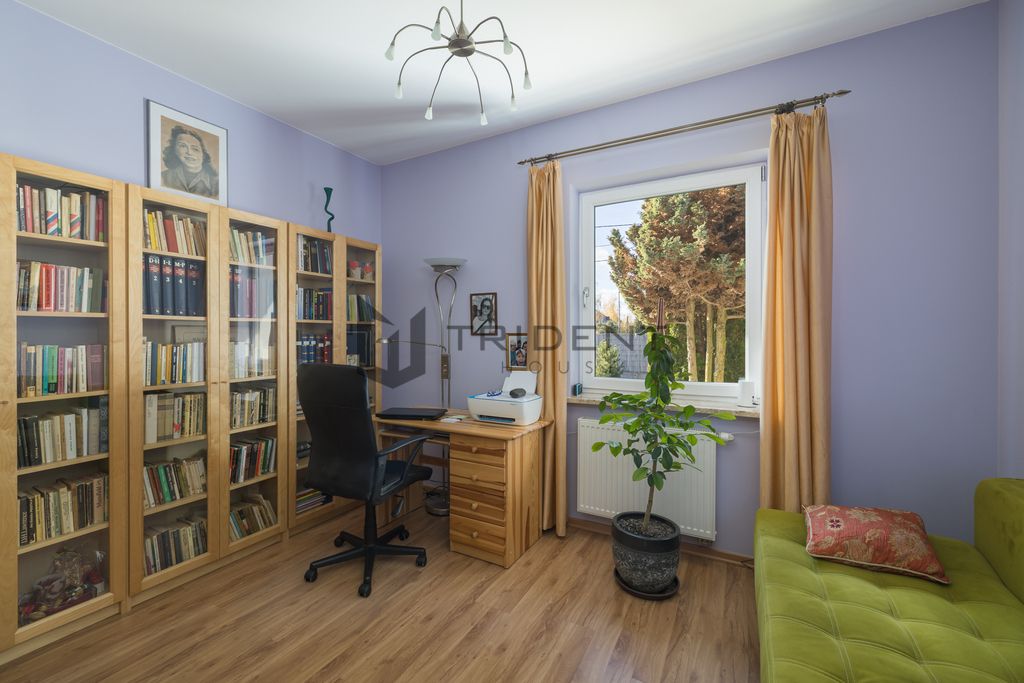 dom wolnostojący, 7 pokoi Łoś. Zdjęcie 11