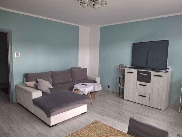 Mieszkanie 2-pokojowe Załom. Zdjęcie 1