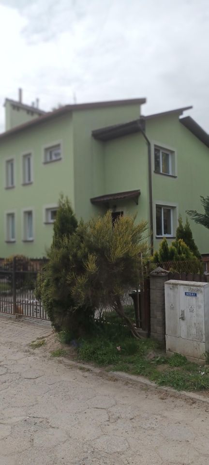 dom wolnostojący, 6 pokoi Jarosław, ul. Wiesława Kielara. Zdjęcie 3