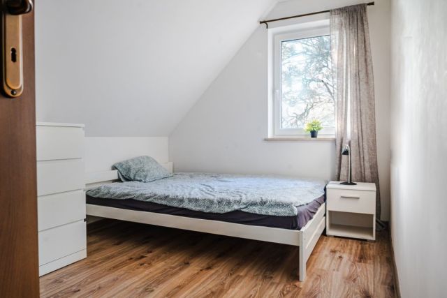 dom wolnostojący, 4 pokoje Trzebuń. Zdjęcie 14