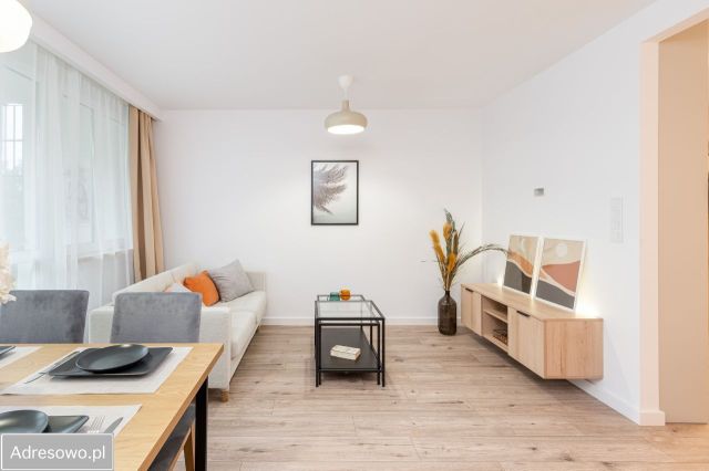 Mieszkanie 3-pokojowe Kraków Bieżanów, ul. Aleksandry. Zdjęcie 1