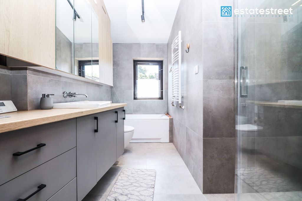 Mieszkanie 2-pokojowe Kraków Stare Miasto, ul. Marii Skłodowskiej-Curie. Zdjęcie 10